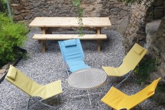 Gite les Clots Clément - coin repas extérieur