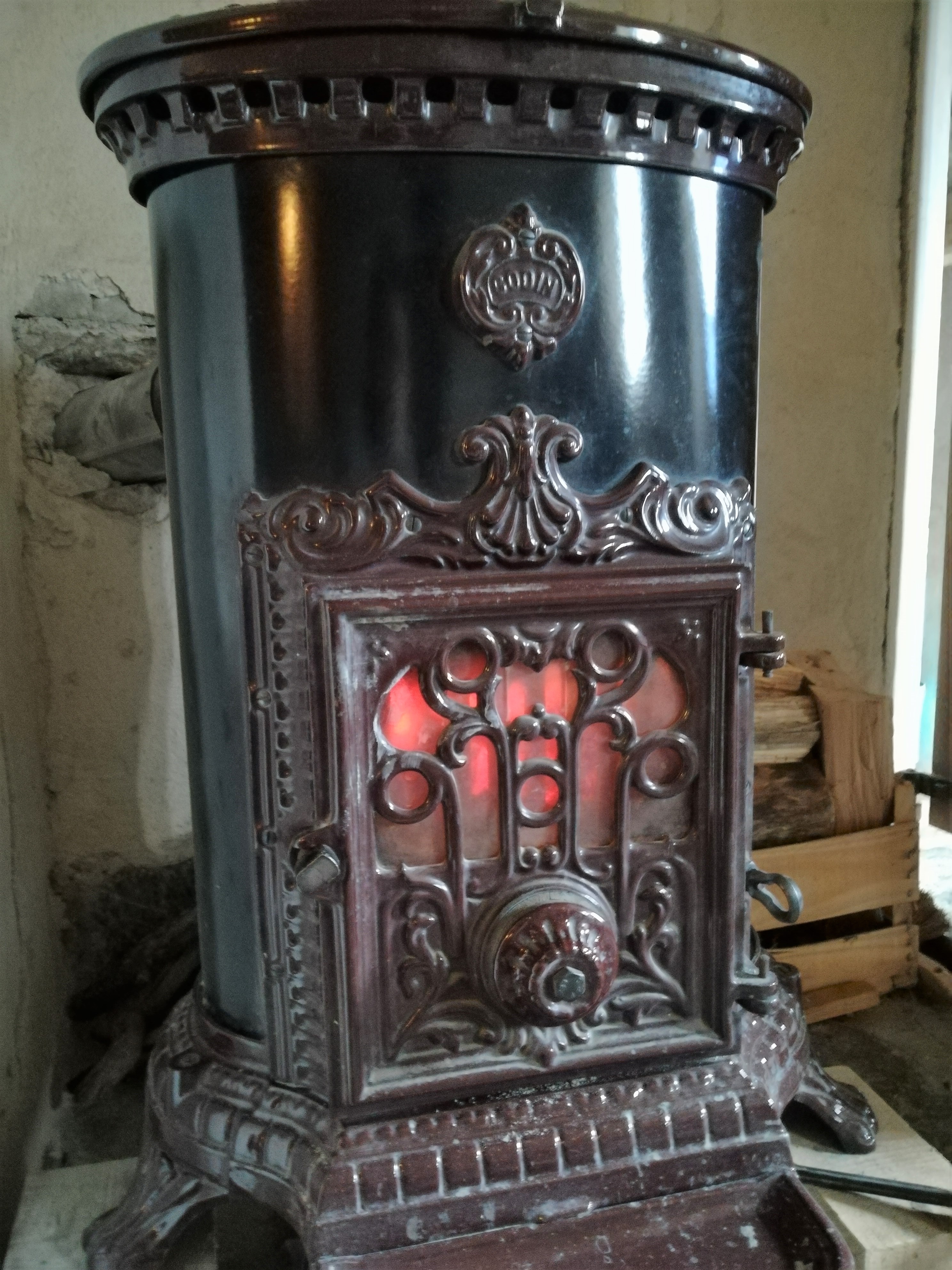 Gite les Clots Clément - poêle à bois